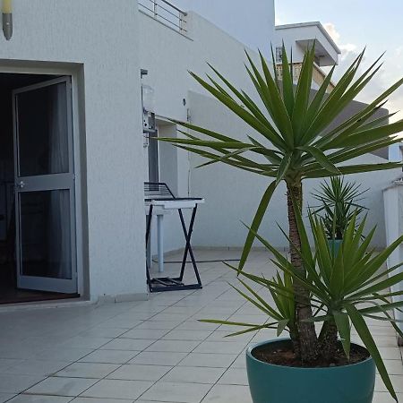 Residence Debbabi Sans Coupure D'Eau モナスティル エクステリア 写真