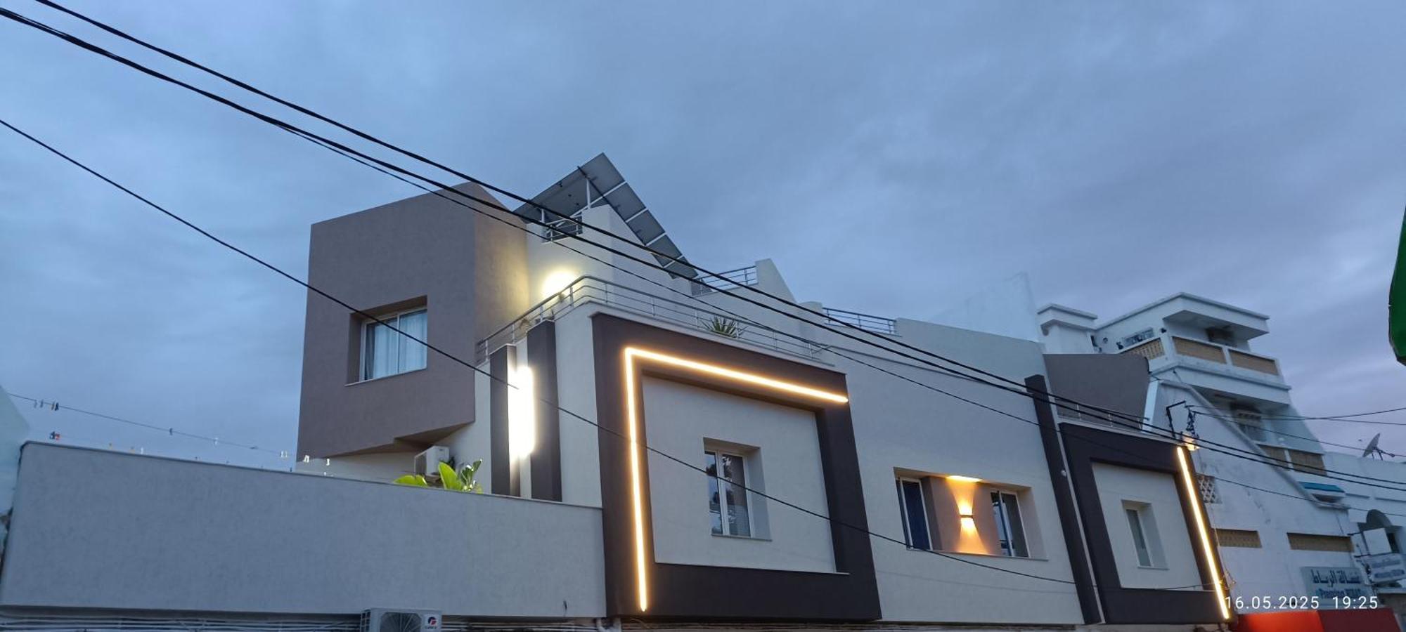 Residence Debbabi Sans Coupure D'Eau モナスティル エクステリア 写真